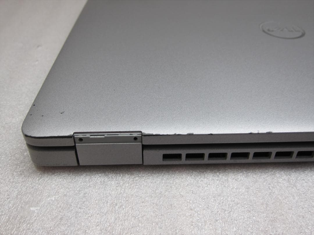 デル 12世代Core i5-1245U/8G/SSD256G/13.3フルHD