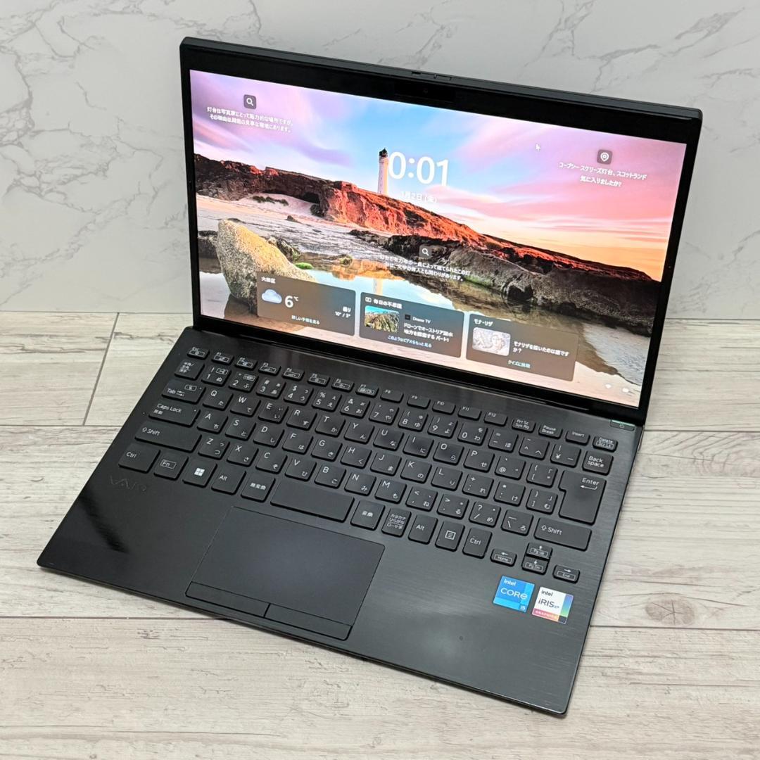 動作確認済み！第12Corei5！SSD256GB！メモリ16GB！VAIO