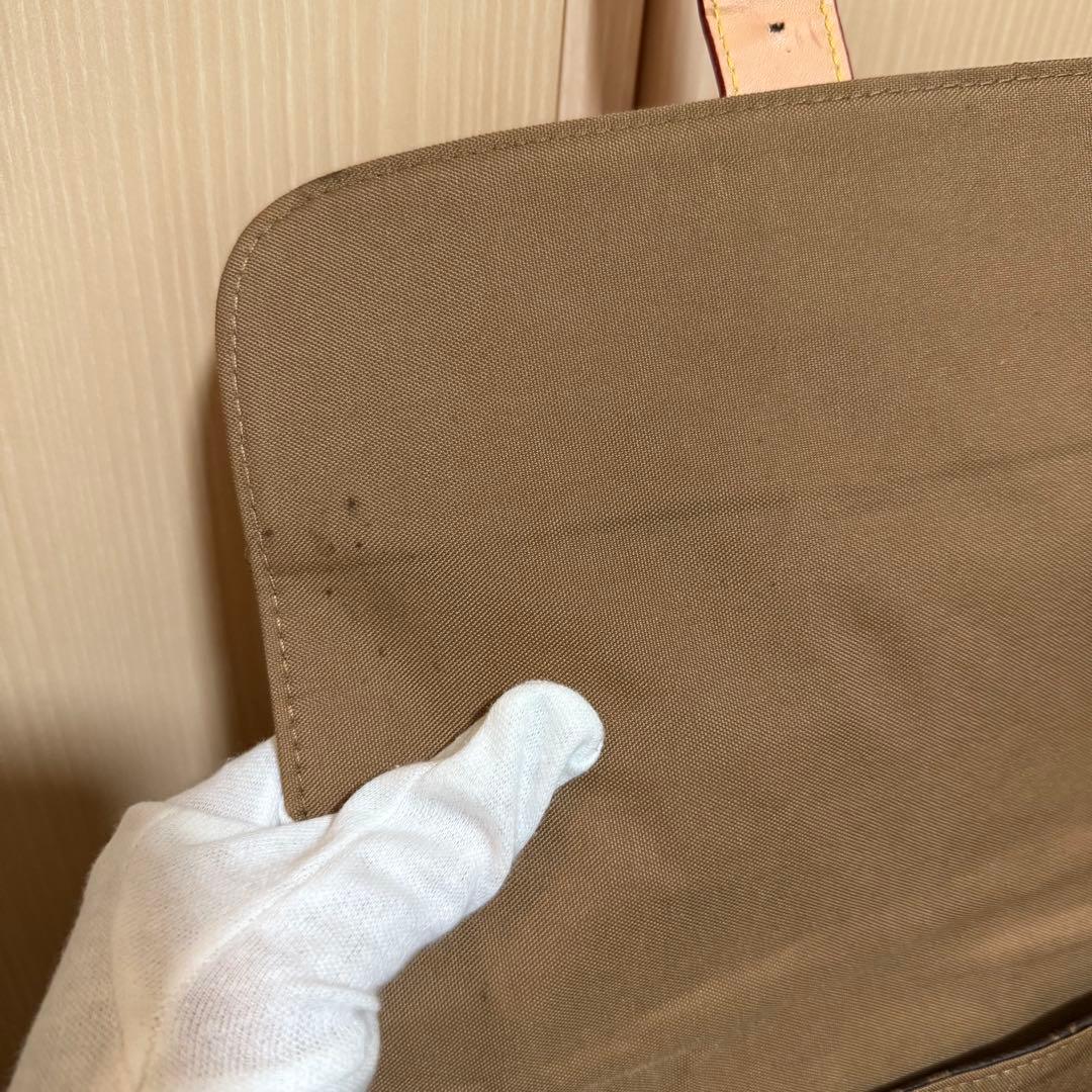 LVロゴ　リュック　バックパック