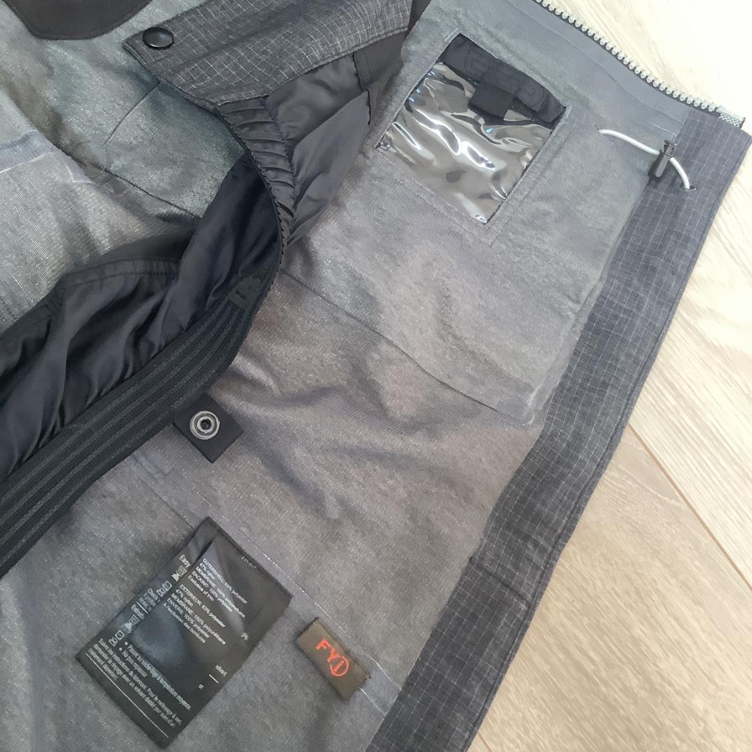 056バートン(AK) 3L BURN JACKET スノーボードジャケットS