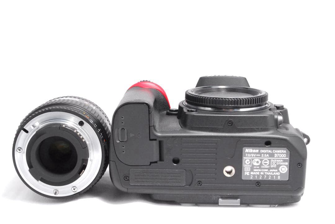 美品✨ニコン D7000✨高速連写＆高画質✨一眼レフ✨カメラデビューセット✨