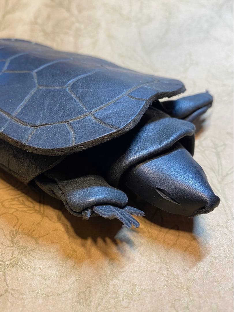 あまのじゃくとへそまがり　カメ　ケース