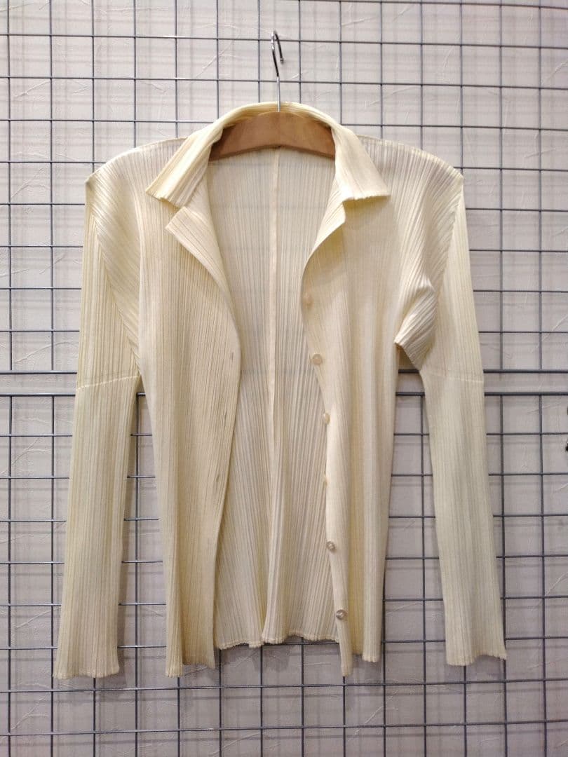 PLEATS PLEASE　プリーツ プリーズ　ブラウス　イッセイミヤケ