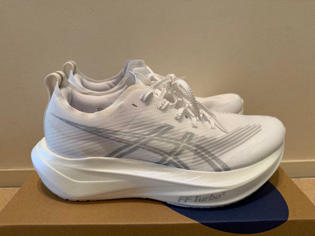 ASICS メガブラストMEGABLAST 27cm