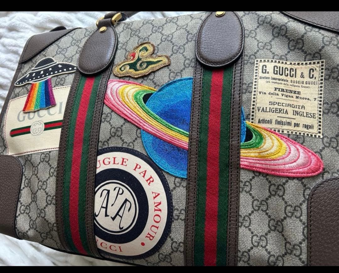 Gucci Courrier Soft GG Supreme アップリケ バッグ
