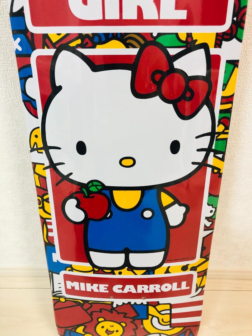 台湾製無地黒デッキテープ付き ガール　Girl 8.0デッキ ハローキティ