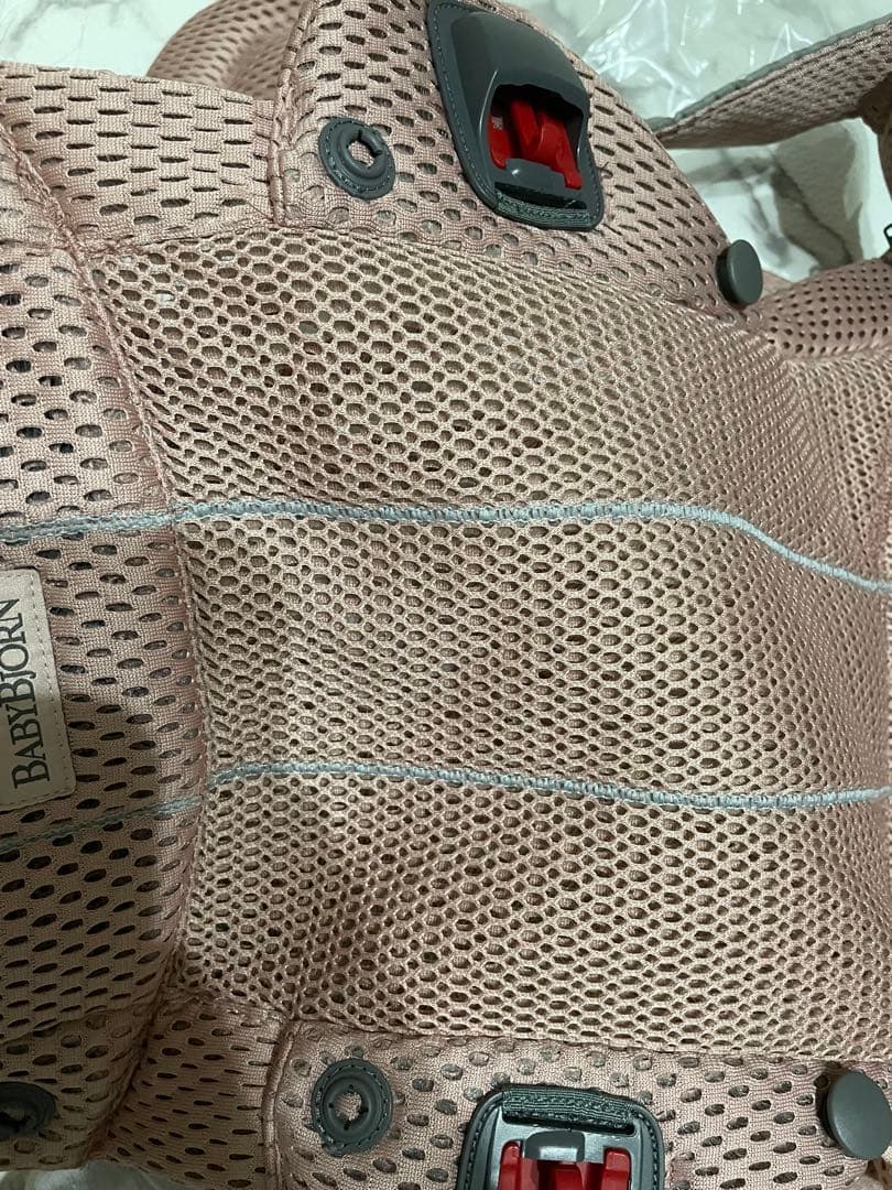 【美品・保証残1年・箱付き】BabyBjorn HARMONY ダスティピンク
