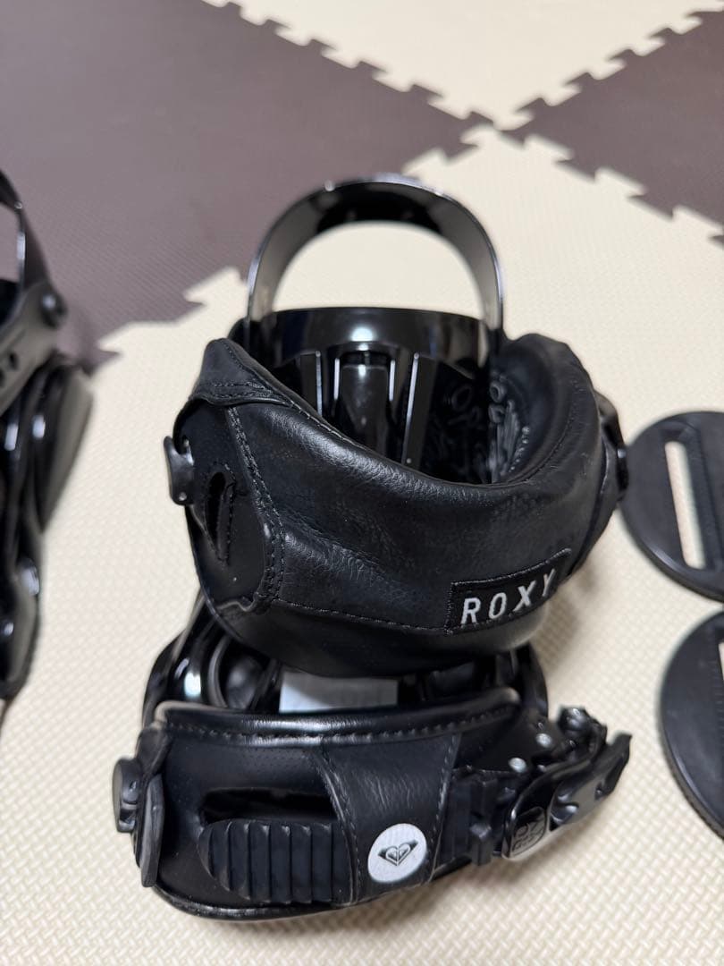 ROXY ビンディング ブラック　サイズ　M