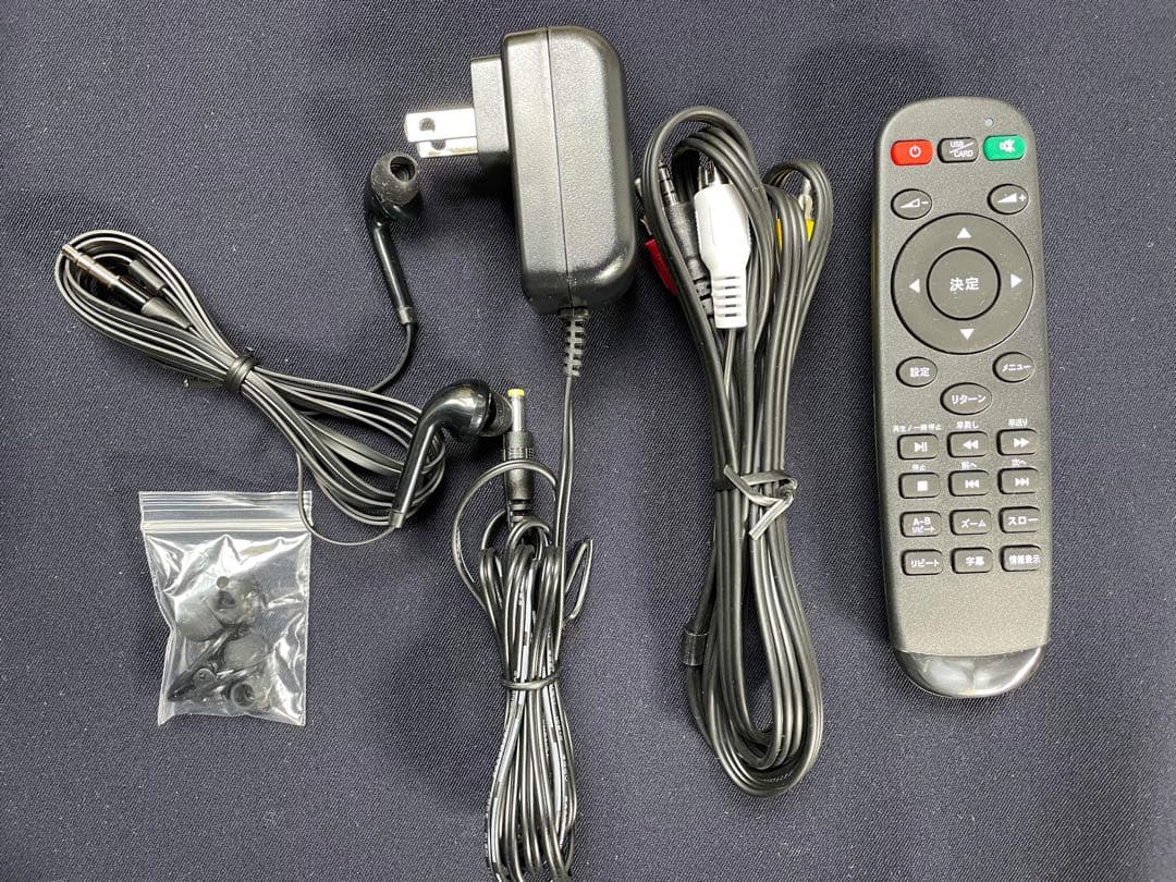 AIWA ポータブルDVDプレーヤー XD-DW1 2019年製