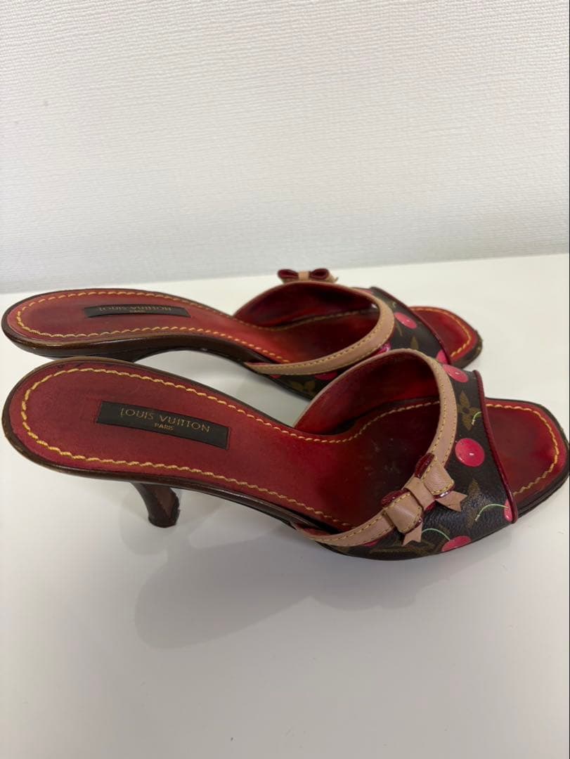 ルイヴィトン　louis vuitton 村上隆　チェリー　サンダル　ミュール