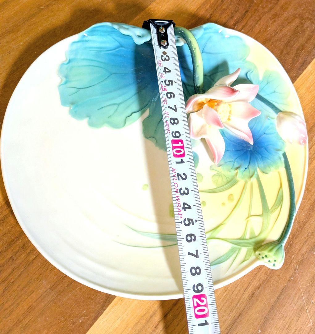 ❤️台湾「フランツ・コレクション」蓮の花 の陶器皿箱入り❤️1765