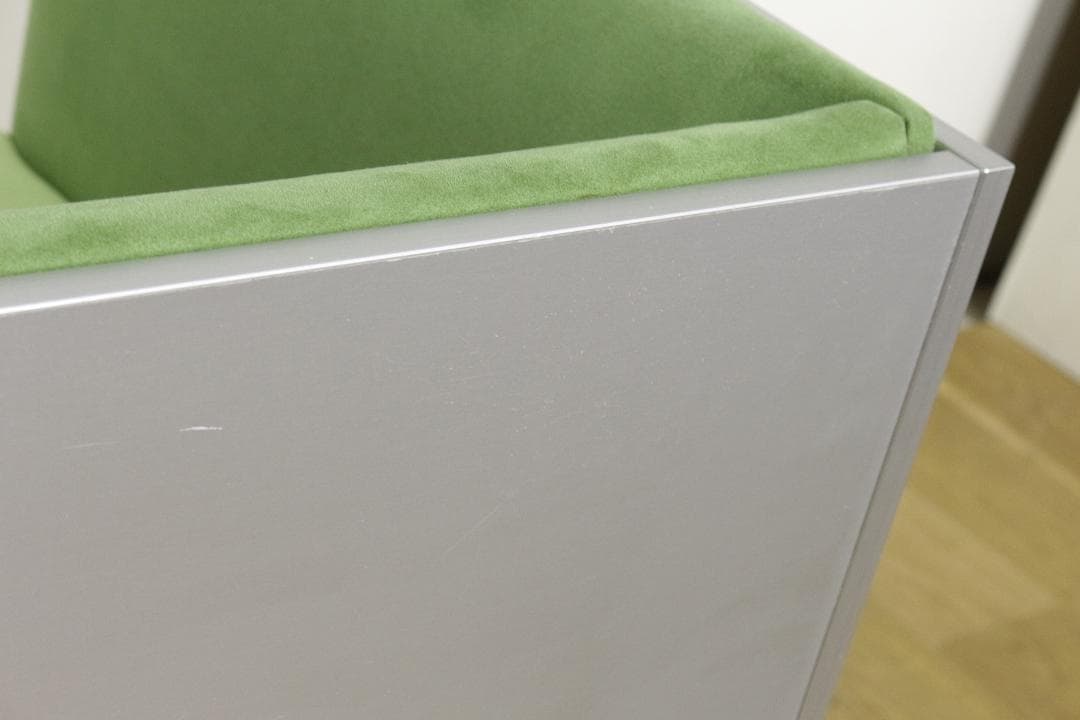 y*u様 Cassinaカッシーナ★スリムソファ★1人掛け★エアーフレーム★２４