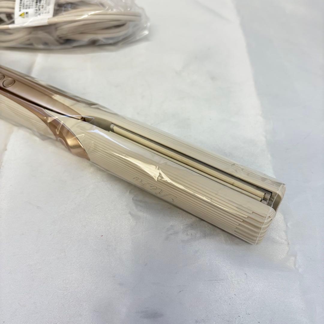 新品未使用 リファ RE-AT-20A ストレートアイロン 00001