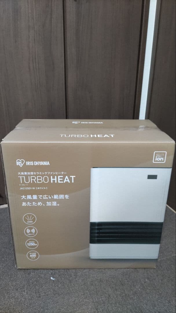 IRIS OHYAMA 大風量加湿セラミックファンヒーター JKC125D1-W
