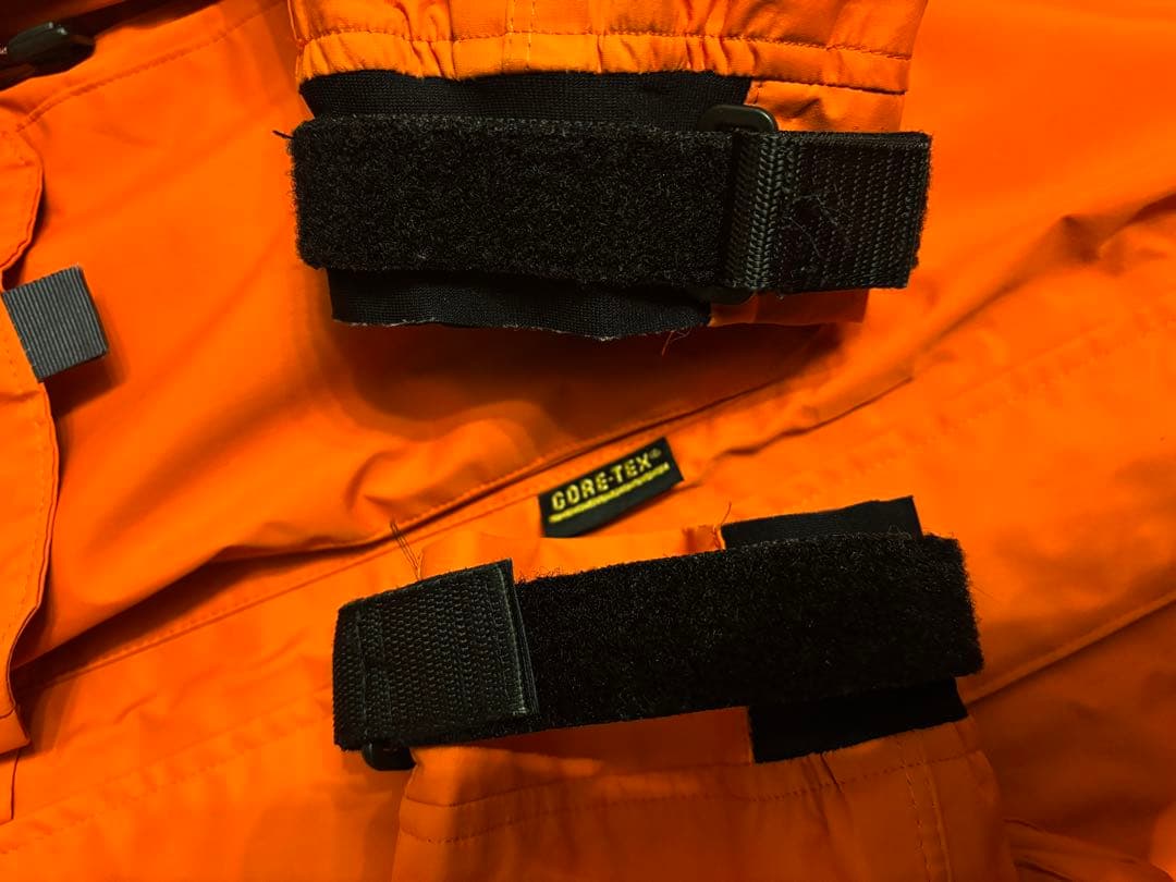 パズデザイン　ウェーディングジャケット　ゴアテックス　sst パタゴニア