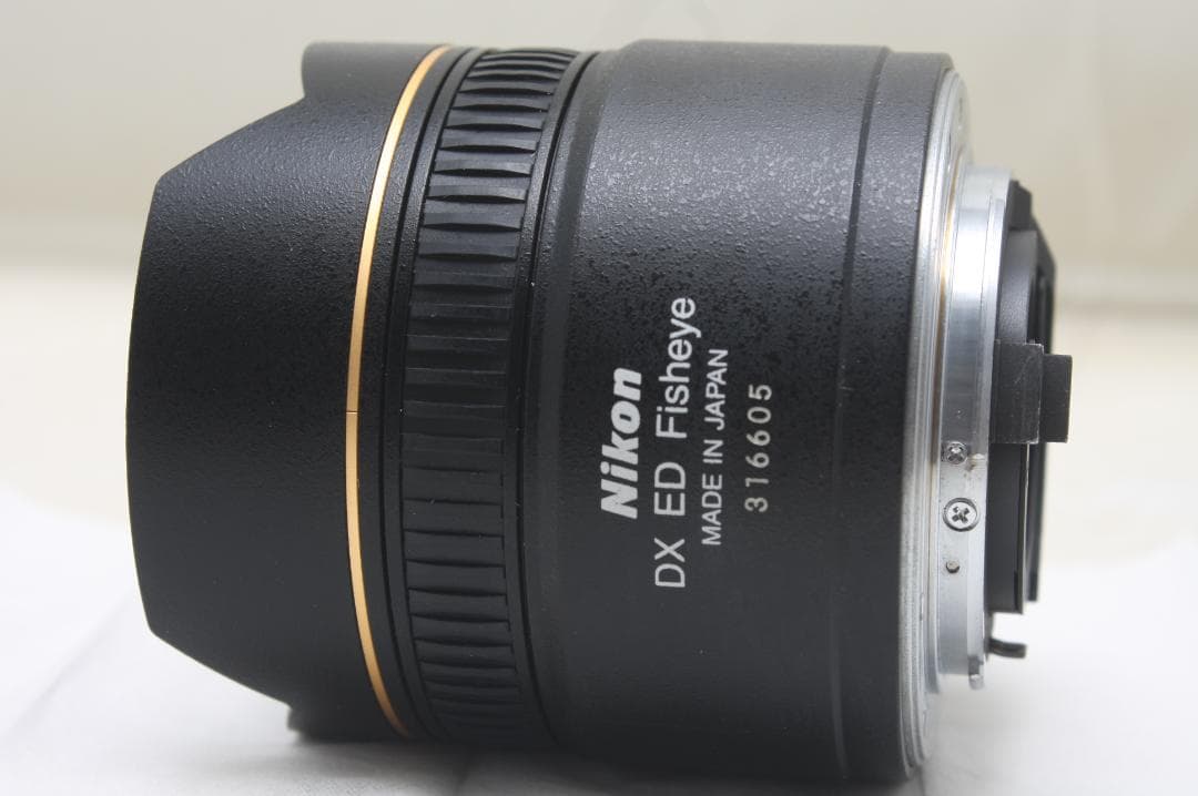 ニコン AF-S DX Fisheye 10.5mm F2.8 G ED
