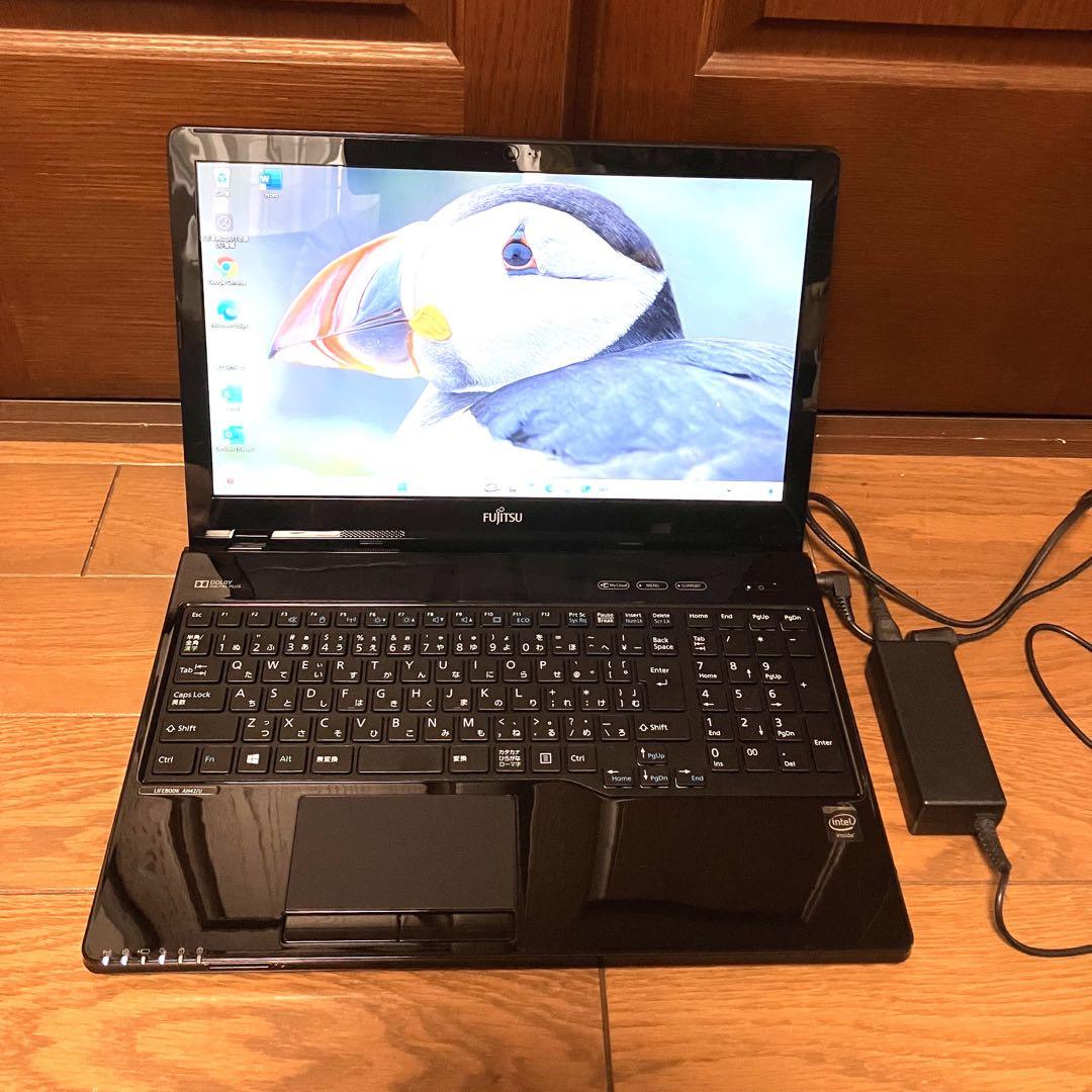 ノートパソコンFUJITSU　LIFEBOOK　AH42/U　FMVA42UB