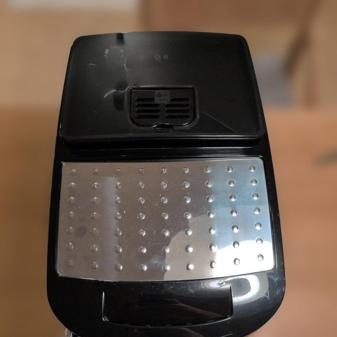 デロンギ Magnifica S ブラック ミルクジャグ付き