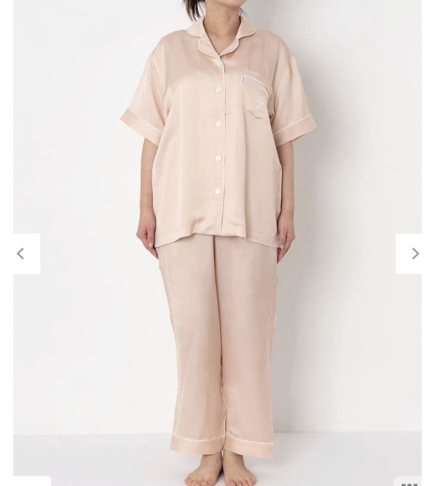 新品タグ付き ワコール 睡眠科学 ルームウェア パジャマ サテン L 高級 PI