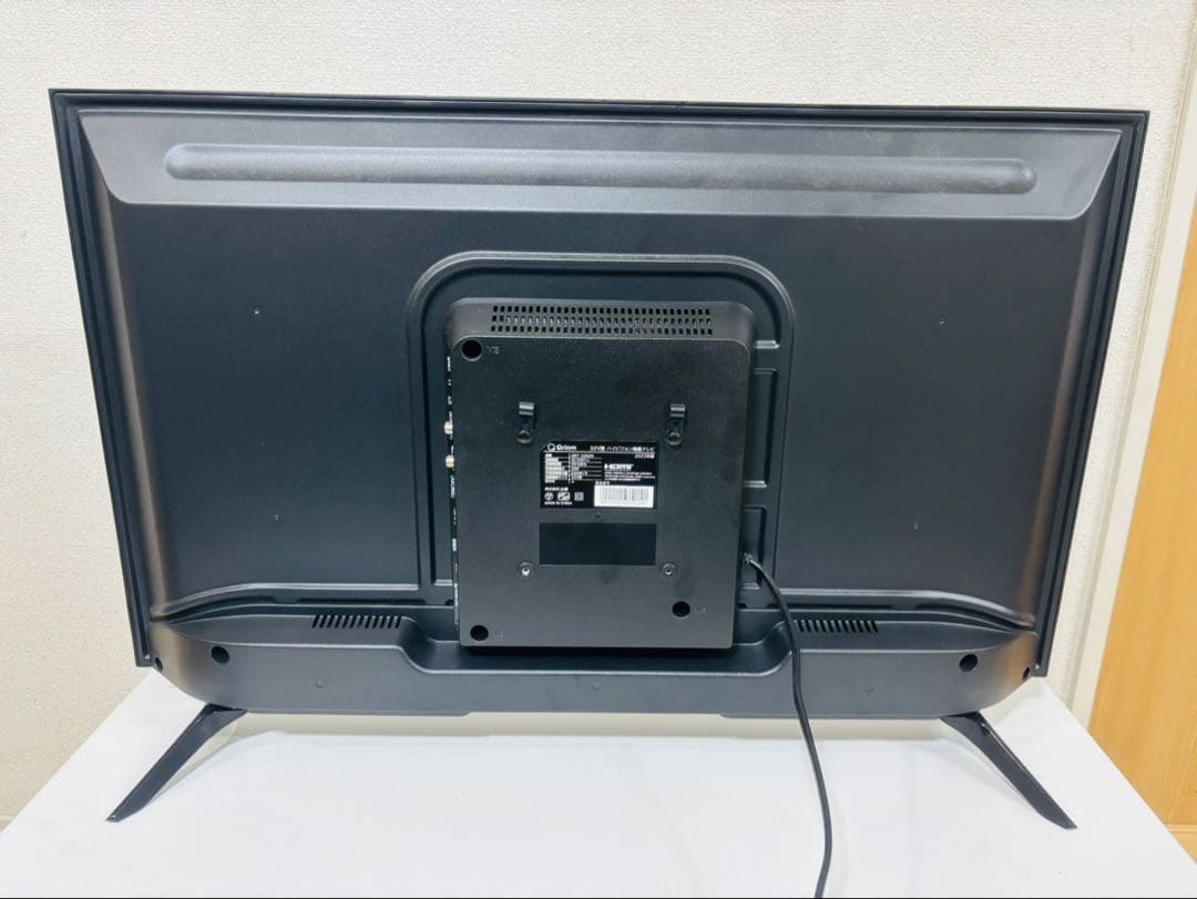 美品 2023年製 山善　32V型 ハイビジョン 液晶テレビ QRT-32W2K