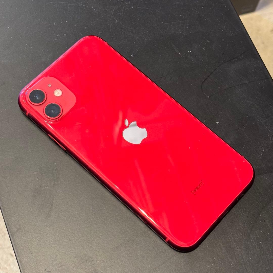 Apple iPhone 11 レッド 本体　64G
