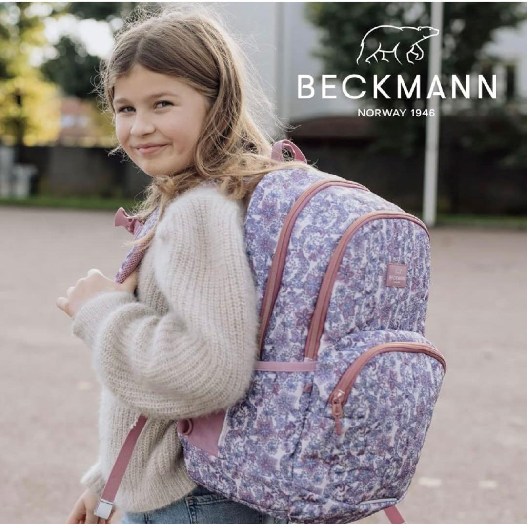 美品　北欧人間工学花柄リュック