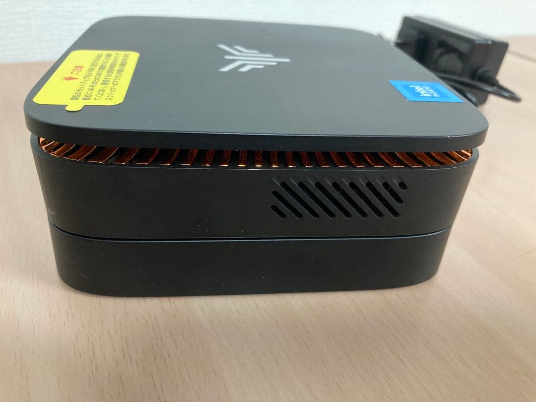 美品★NiPoGi★AK1PLUS★N100星ミニPC★