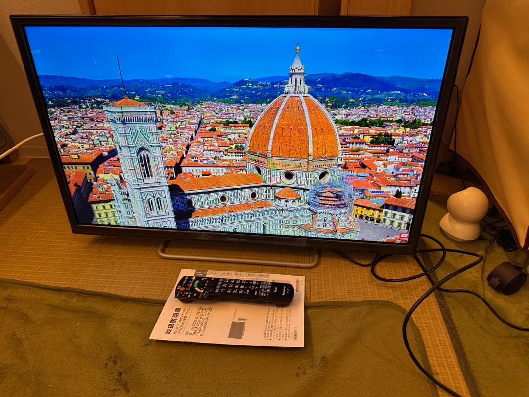 超美品!スマートテレビ パナソニック　32型　TH-32ES500　18年製