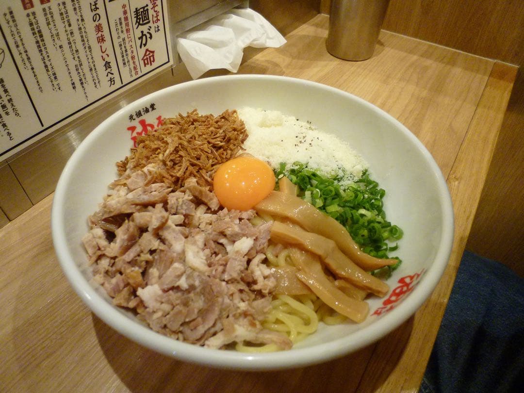 【美品】動作確認済　Panasonic DMC-FX70 ゴールド