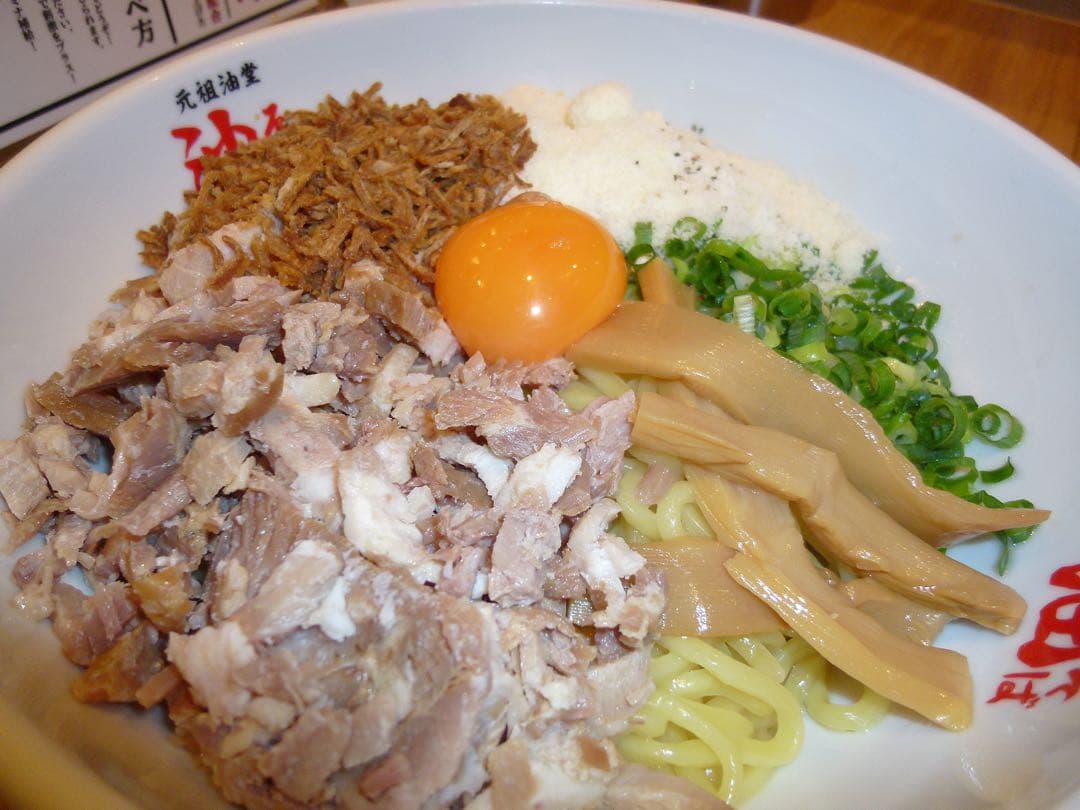 【美品】動作確認済　Panasonic DMC-FX70 ゴールド