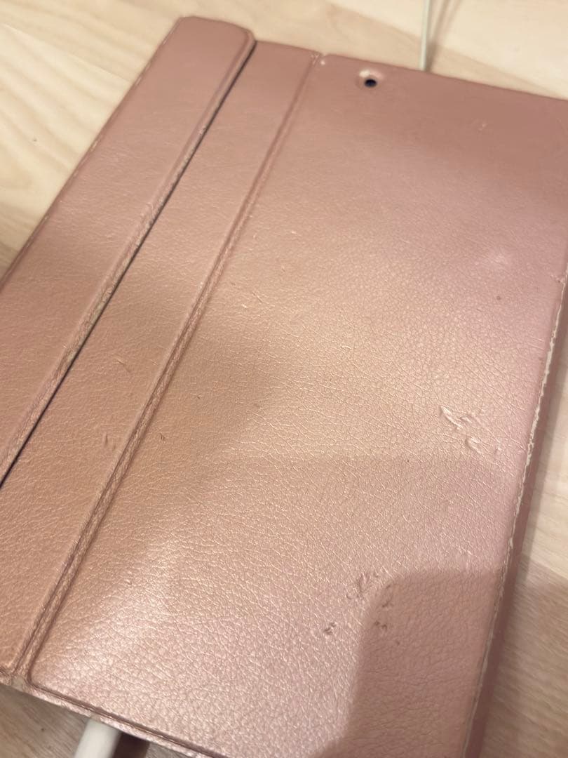 iPad 第9世代 64GB（SoftBank） 未使用に近い 最短翌日発送