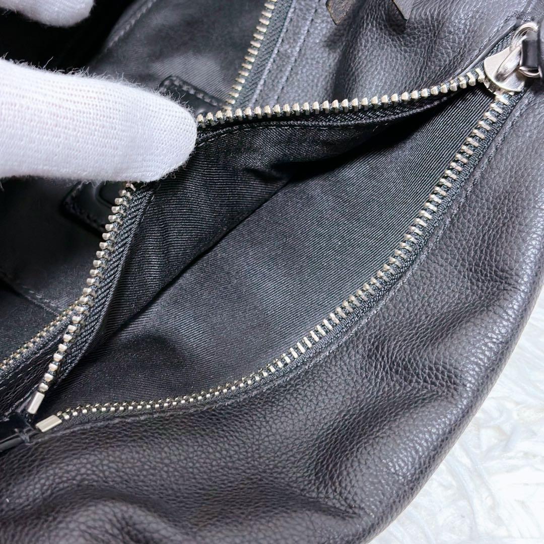 ✨美品✨コーチ トンプソン ショルダーバッグ レザー ブラック 黒 チャーム付