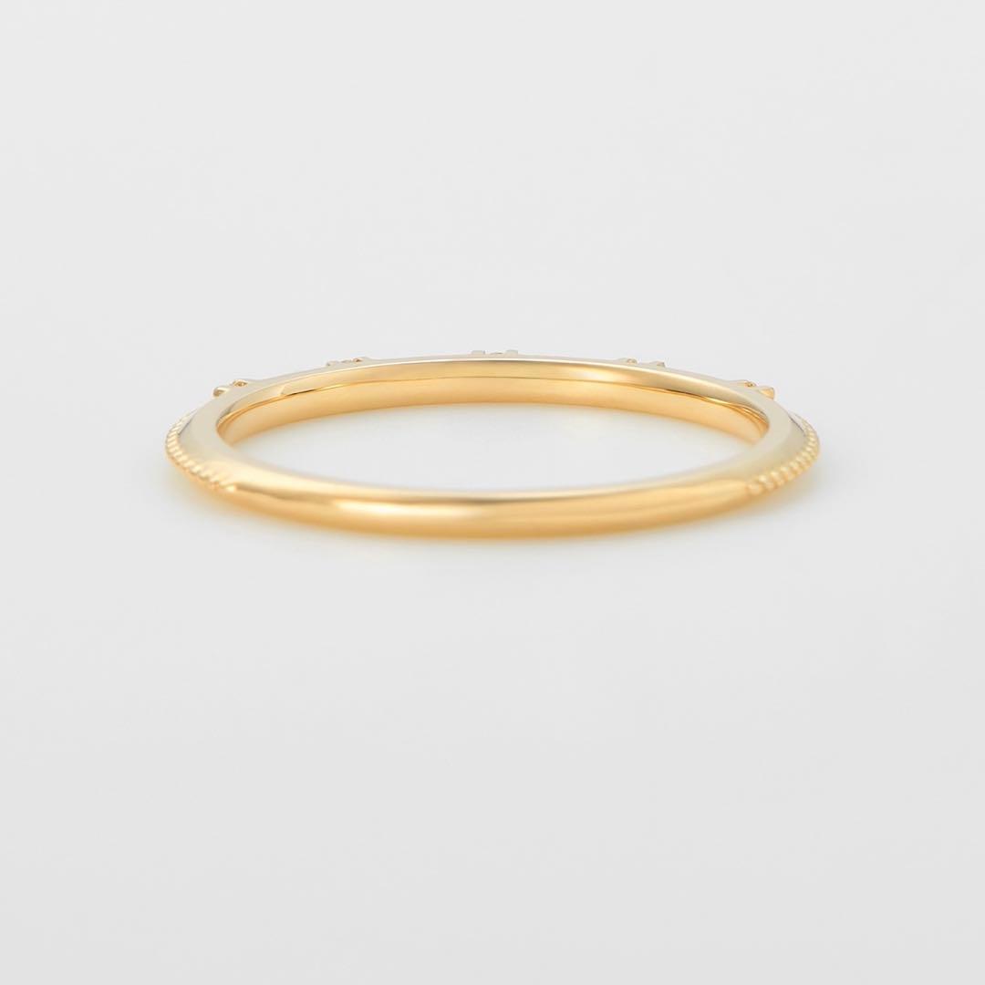 ゴールド ストーン付きリング