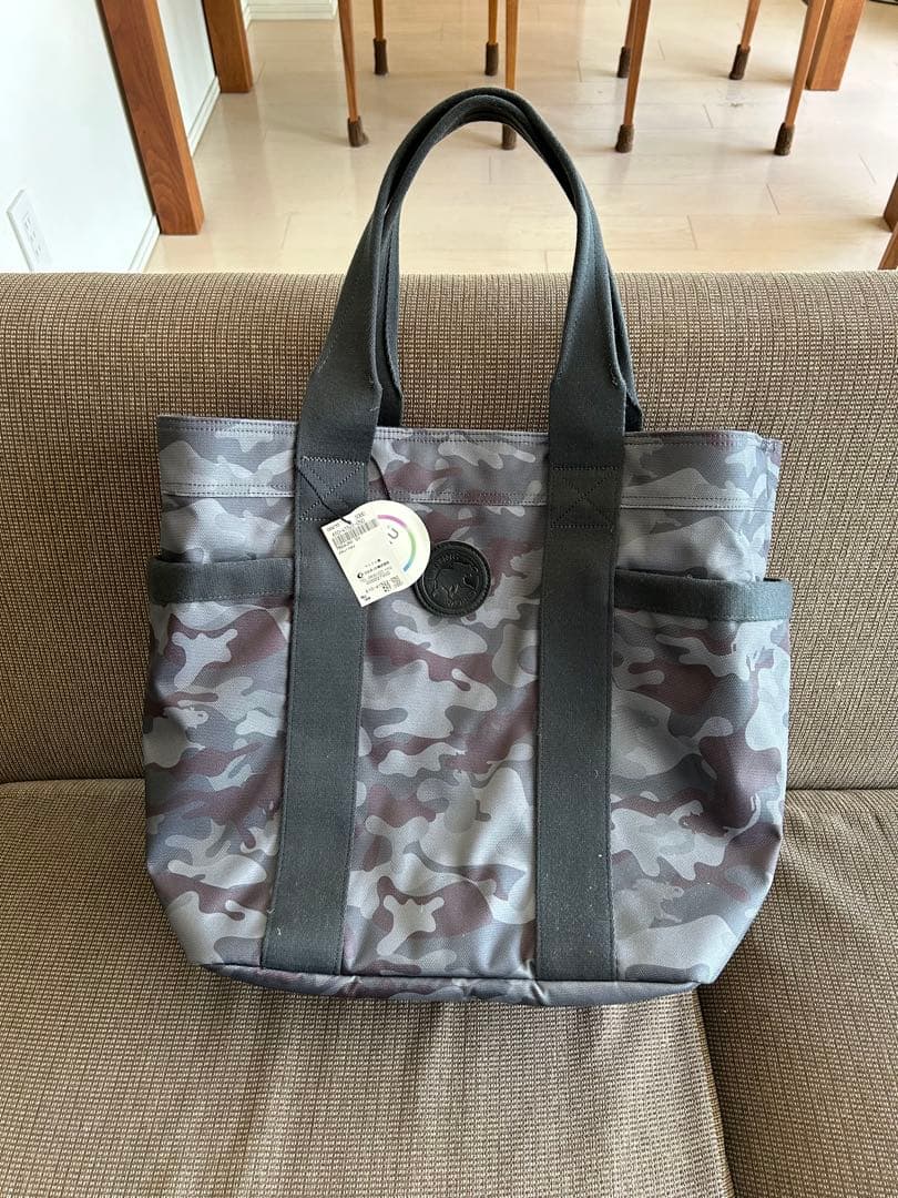 HUNKING WORLD トートバック　カモフラージュ【未使用品】