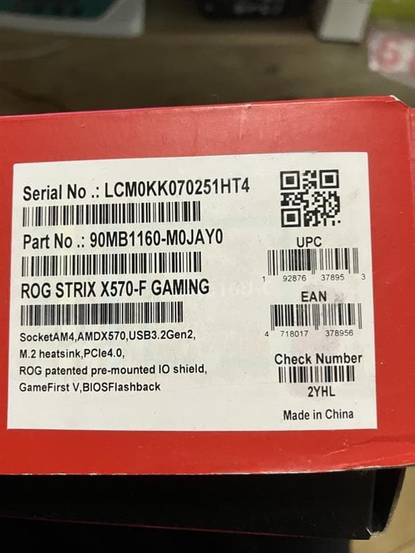 ASUS AMD ROG STRIX X 570-Fゲーミングマザーボード