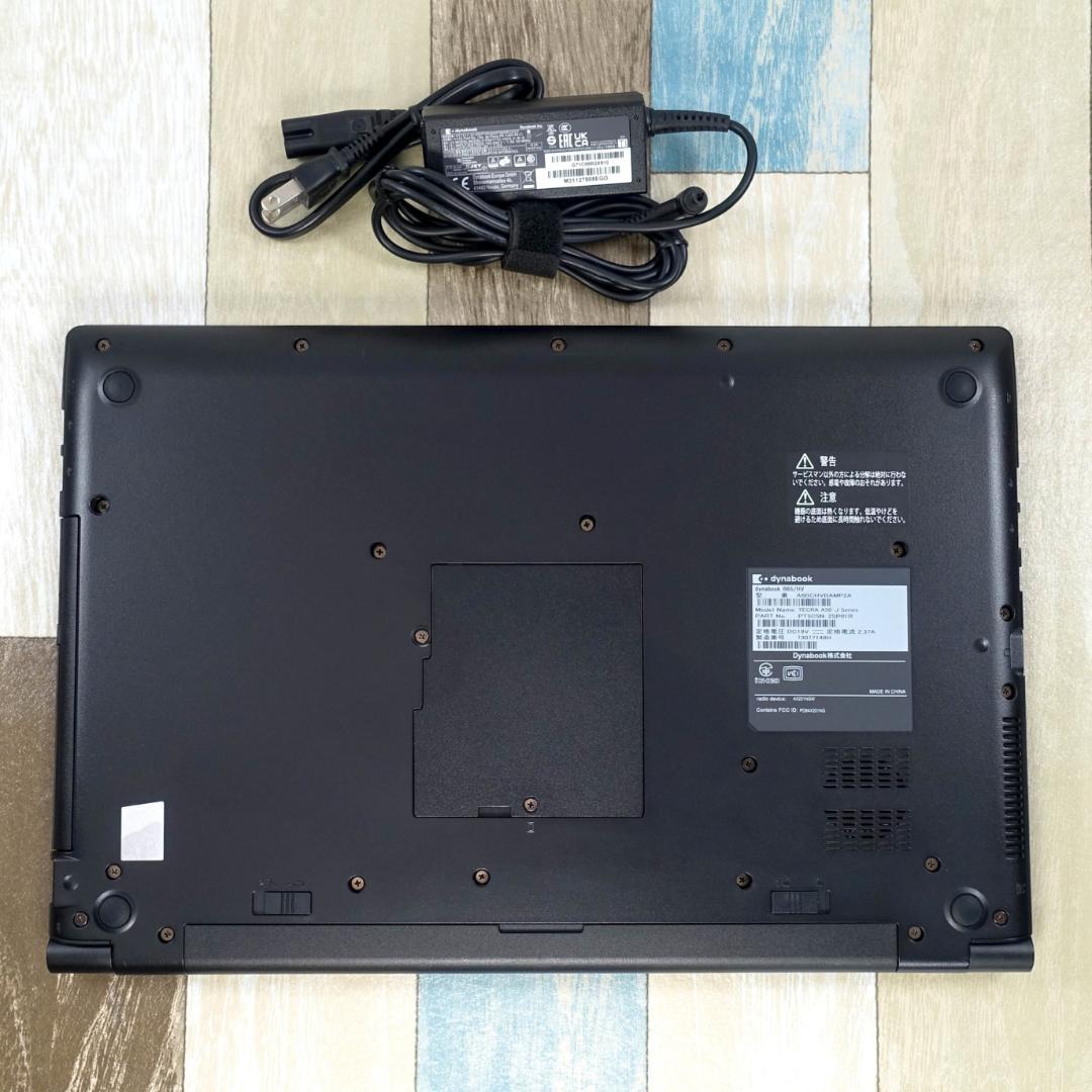 極美品で神速の２０２３年製✨１１世代ｉ５に超高速大容量新品ＳＳＤ１ＴＢ✨フルＨＤ