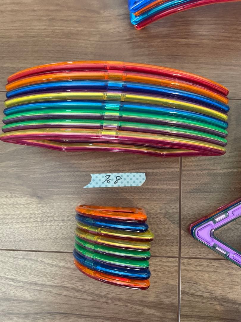 【★SALE】ボーネルンド　MAGFORMERS 磁石式ブロック90＋62ピース