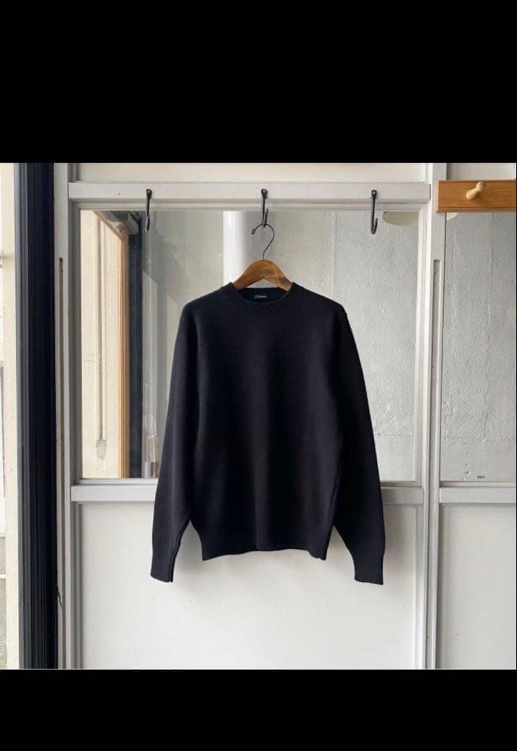 早い者勝ち　comoli 23awラムズウールクルーネックニット　サイズ:3