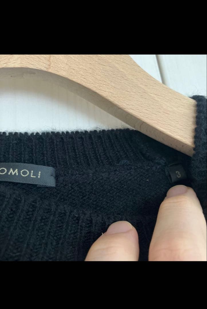 早い者勝ち　comoli 23awラムズウールクルーネックニット　サイズ:3
