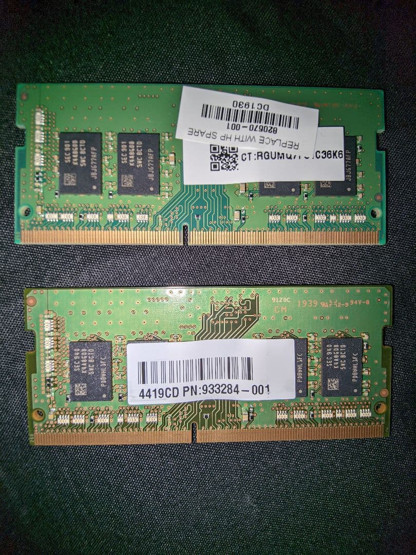 Samsung 8GB DDR4　PC4-2666V メモリ2枚
