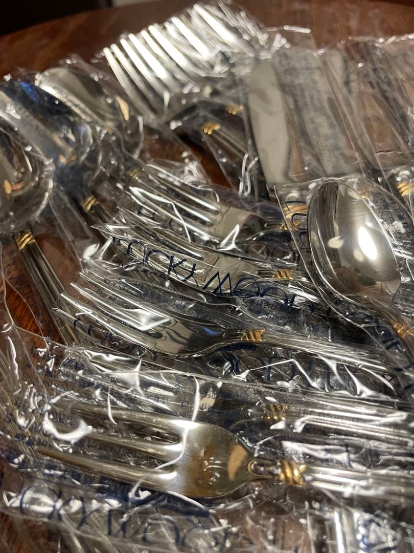 ラッキーウッド〈エメラルド金彩〉シリーズ　ステンレス18-10 23本セット