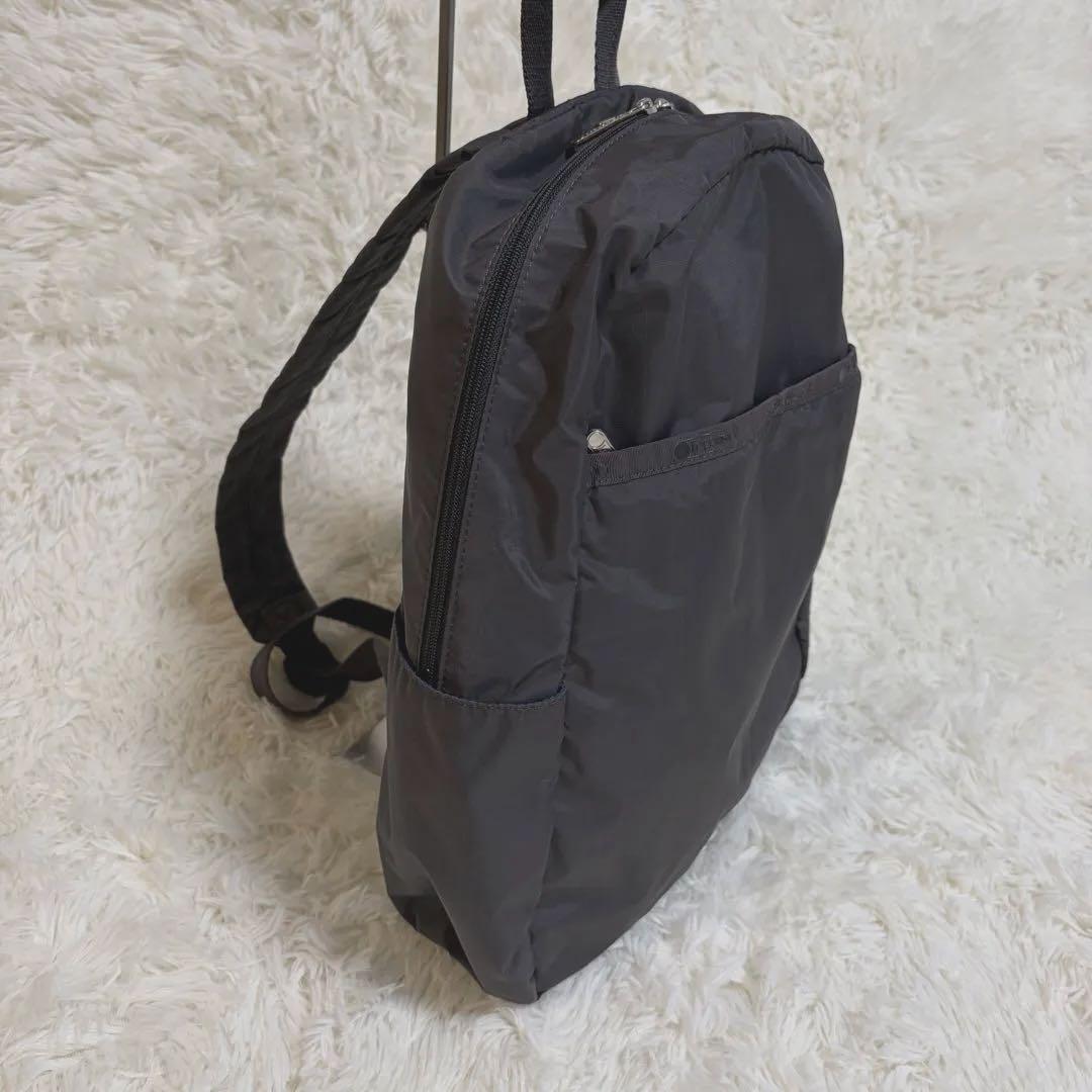 美品　LeSportsac デイリーバックパック　サンダー　　レスポートサック