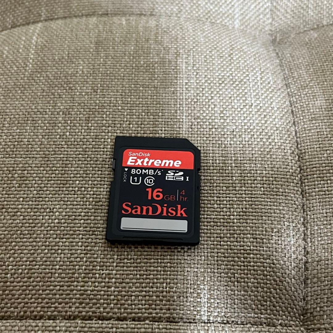 ニコン　Nikon coolpix S9500 美品