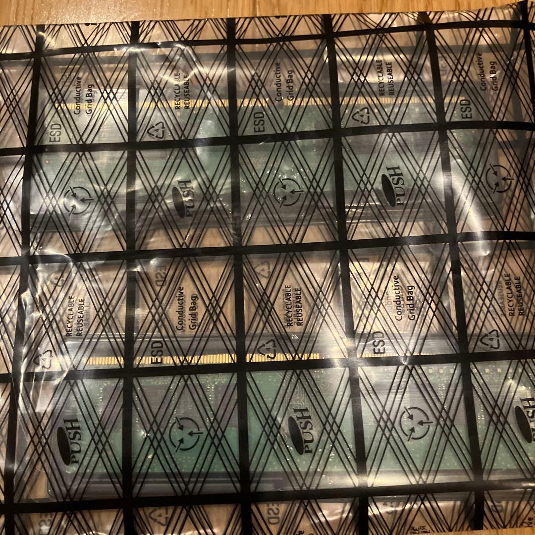 メモリー Samsung DDR4-3200 32GB (16GB*2)