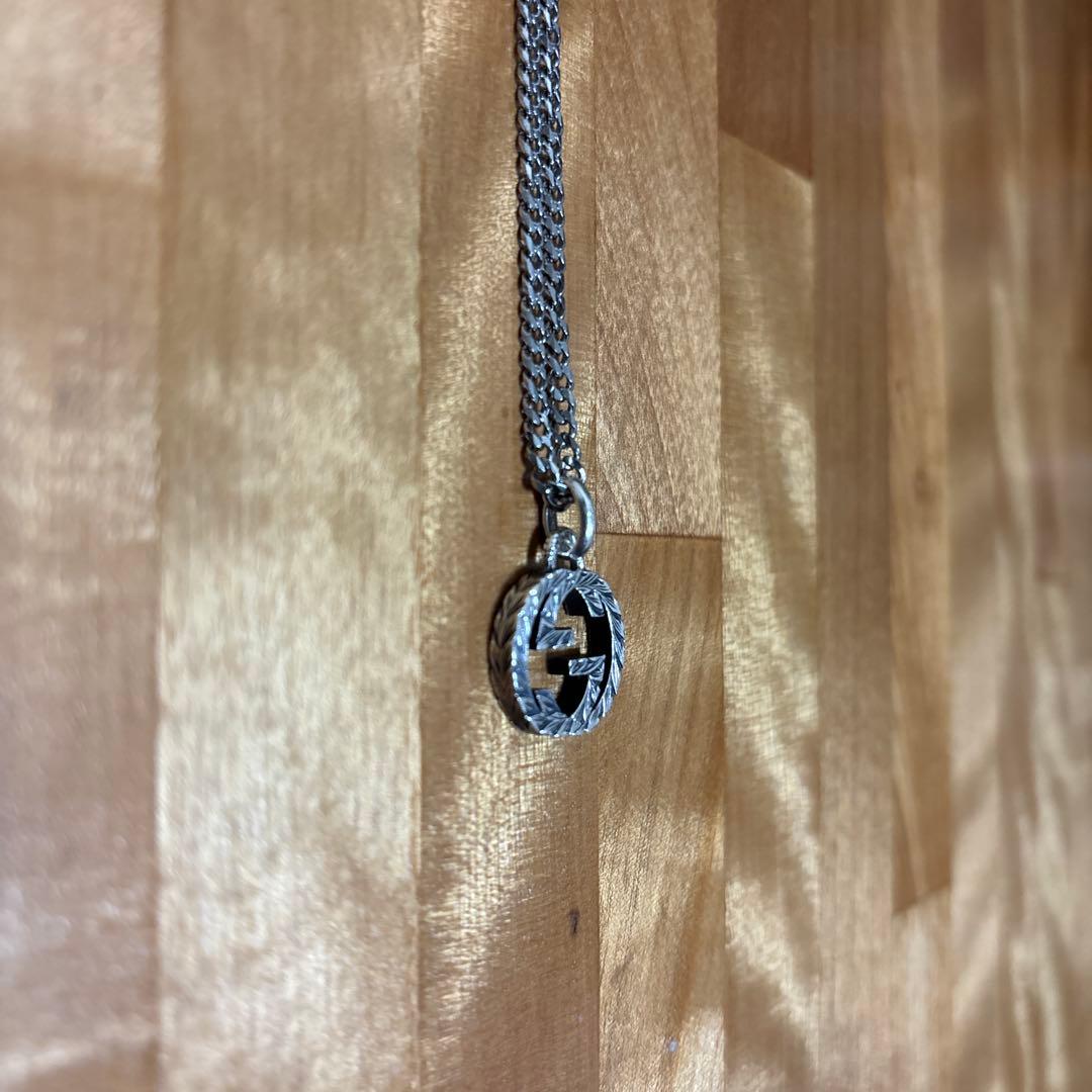 GUCCIインターロッキングGネックレス