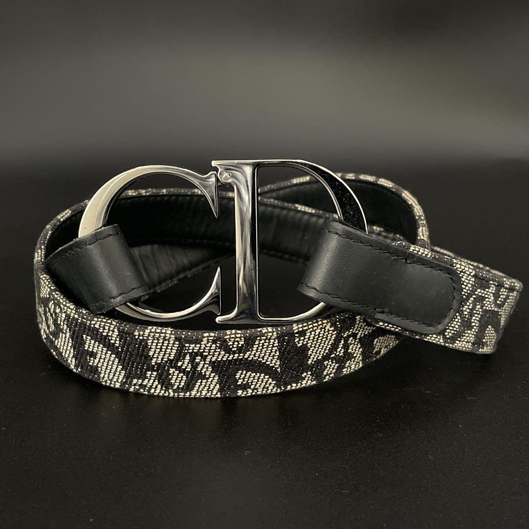 美品　クリスチャンディオール　CDロゴ　バックルベルト　トロッター柄　ネイビー