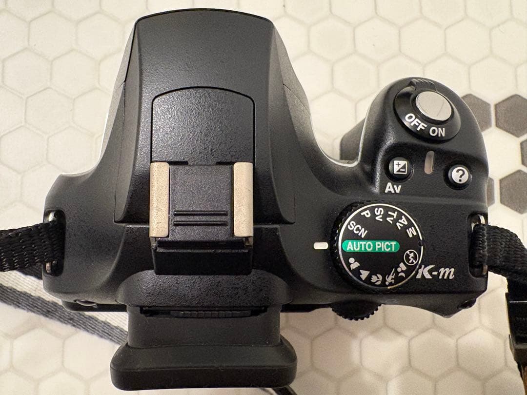 PENTAX K-m デジタル一眼レフカメラ