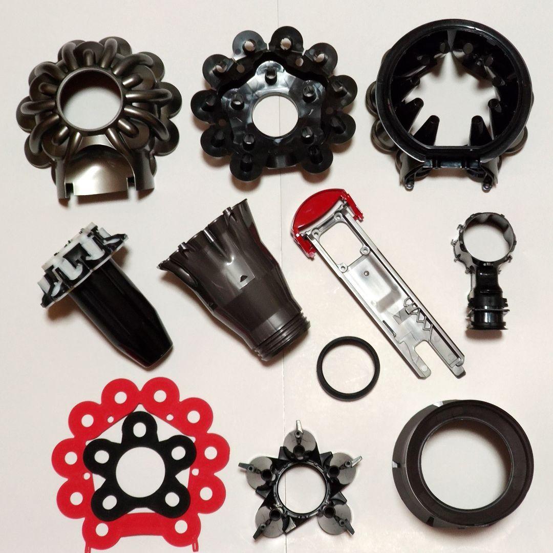 ダイソンV8 SV10 ＋マキタ18vアダプターセット 分解清掃済み 動作品