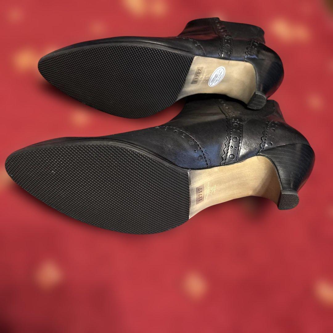 【新品未使用】ラボキゴシ ワークス のブラックブーティ