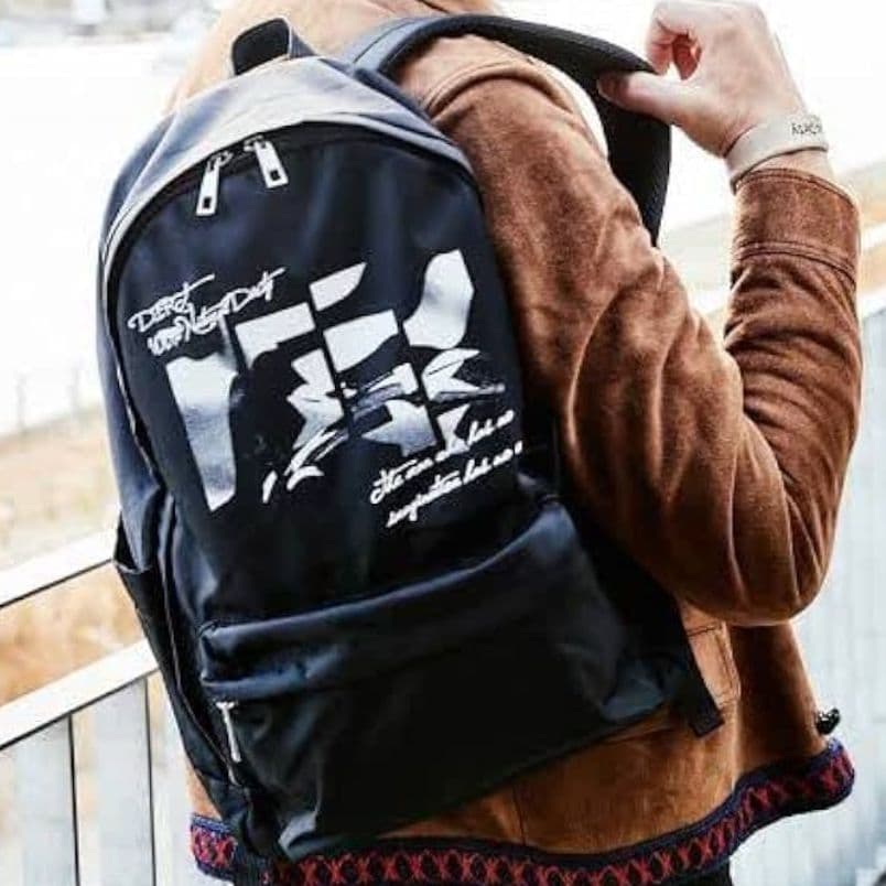 DIRT 100% Natural Dirty リュック、 キャリーオンバッグ